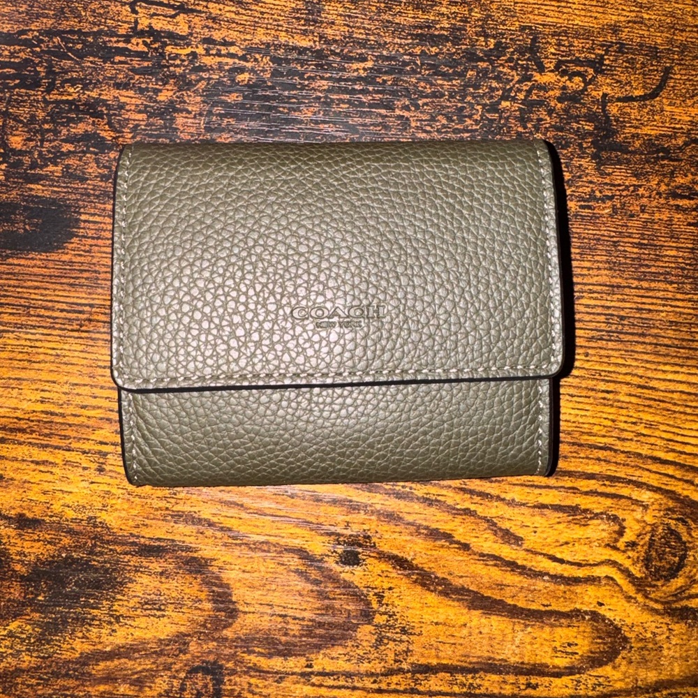 Coach Gray Leather Wallet